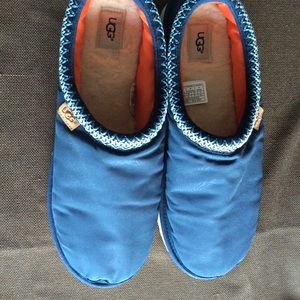 Men’s UGG slipper